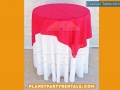 005-round-cocktail-table-with-white-tablecloth-and-overlay